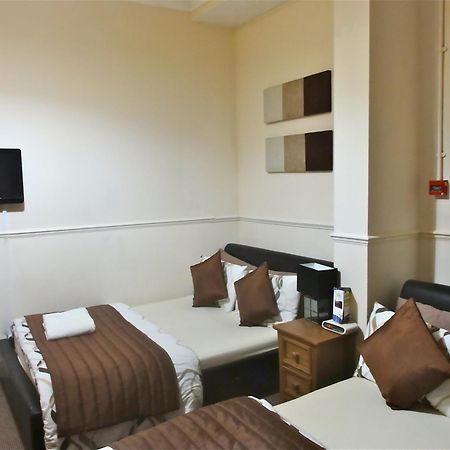הונסלו Skylark Guest House מראה חיצוני תמונה
