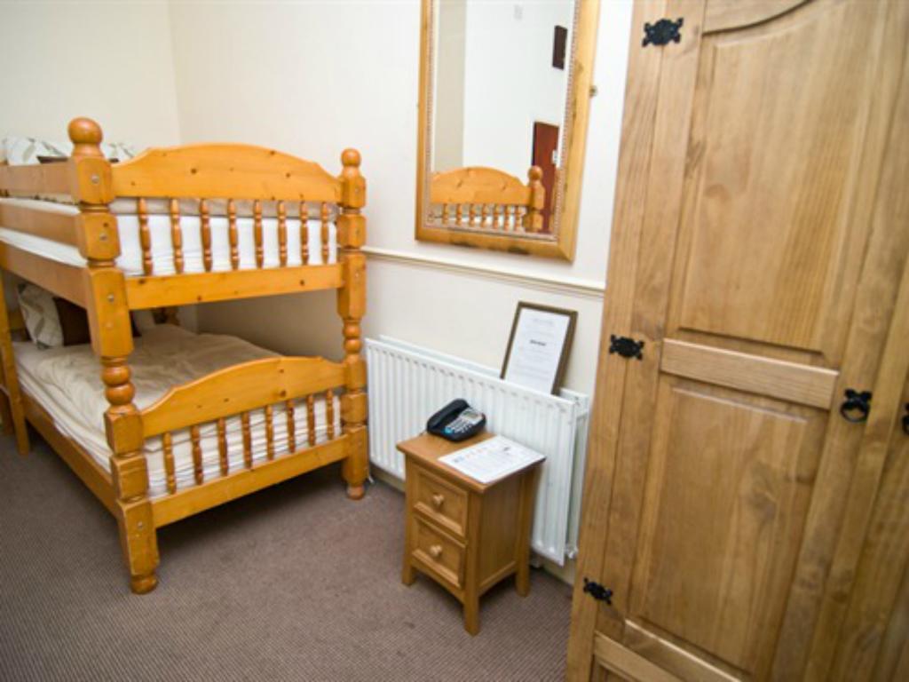 הונסלו Skylark Guest House מראה חיצוני תמונה